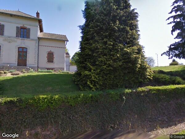 UNE MAISON D'HABITATION