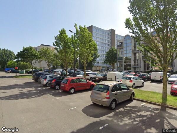 UN APPARTEMENT