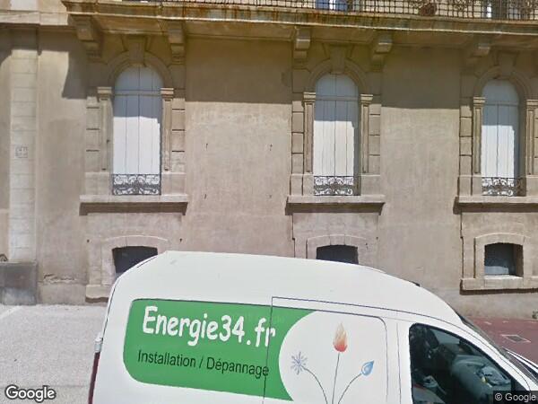 UN  APPARTEMENT DE TYPE T1