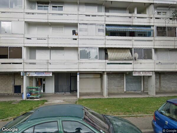 UN  APPARTEMENT T3 + UN PARKING