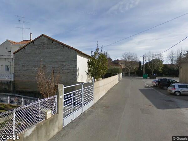UNE MAISON À USAGE D’ HABITATION EN R+1