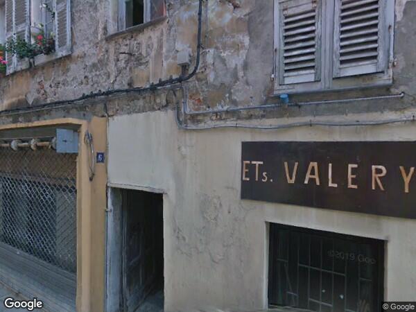 UN  APPARTEMENT