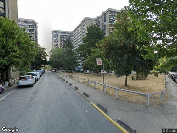 UN  APPARTEMENT DE TYPE T4 AVEC UNE CAVE ET UN GARAGE