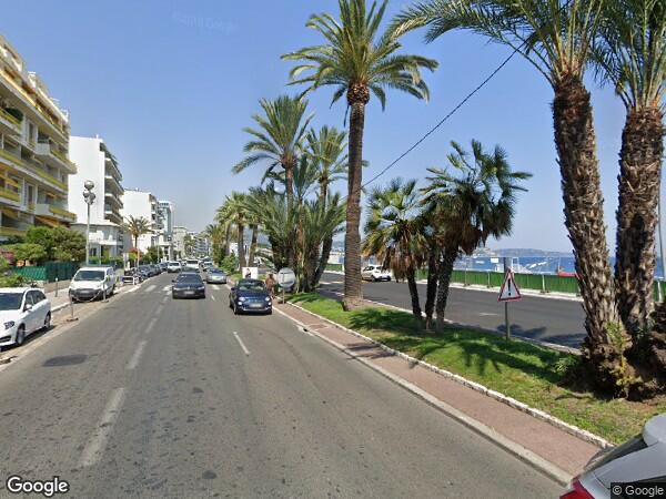 UN STUDIO LOGGIA-BALCON