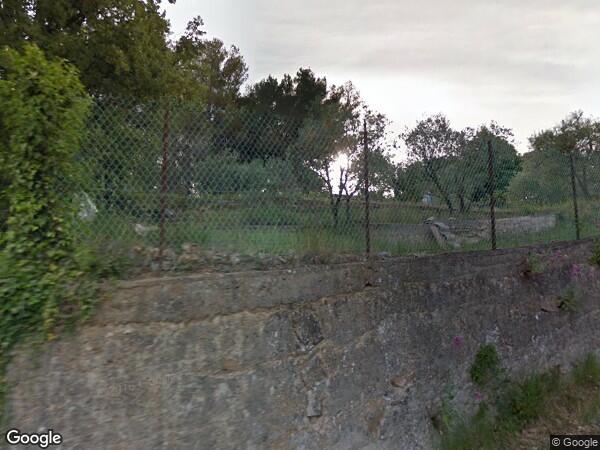 UNE PARCELLE DE TERRAIN