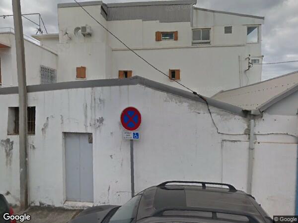 UNE PARCELLE DE TERRAIN