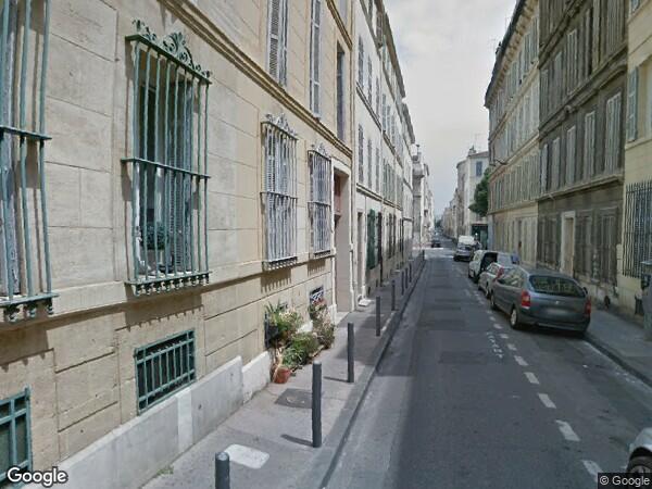 UN  LOCAL A USAGE D'HABITATION 