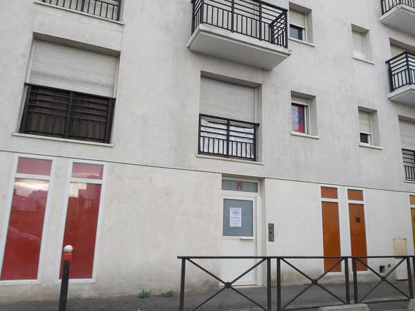 UN LOGEMENT