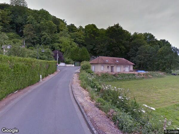 UNE MAISON D'HABITATION DE PLAIN-PIED