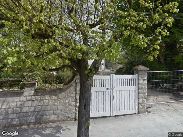 UNE  MAISON D'HABITATION EN COURS DE CONSTRUCTION