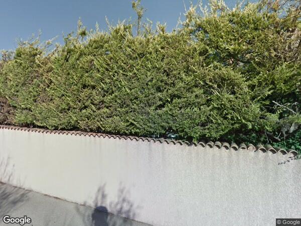 UNE  VILLA A USAGE D'HABITATION 