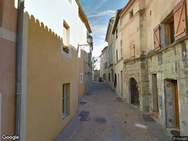 UNE  MAISON A USAGE D'HABITATION + UN STUDIO DE 18 M² + UN APPARTEMENT DE TYPE 3 EN DUPLEX  