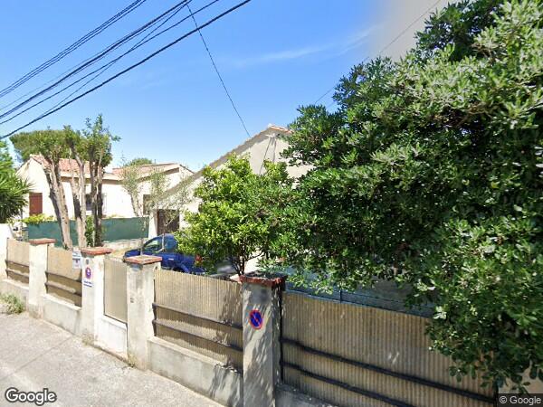 UN APPARTEMENT DE TYPE F4 AVEC UN EMPLACEMENT DE PARKING ET UNE CAVE