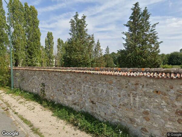DES PIÈCES A USAGE DE BUREAUX ET SALLE DE RÉUNION