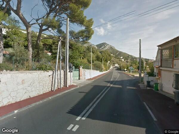 UN APPARTEMENT ET UNE CAVE 