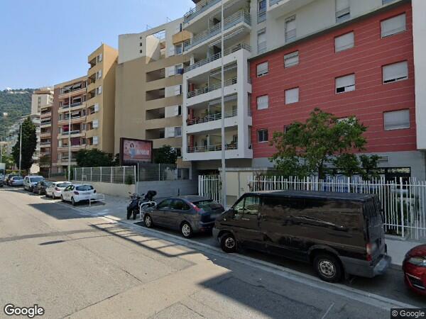 UN APPARTEMENT DE TYPE 3P AVEC UN GARAGE ET UN PARKING
