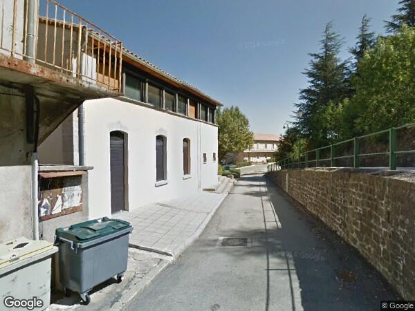 UN APPARTEMENT A USAGE D'HABITATION