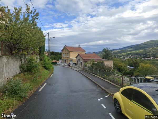UNE MAISON D'HABITATION