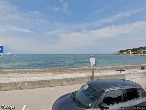 UN  APPARTEMENT ET UNE CAVE