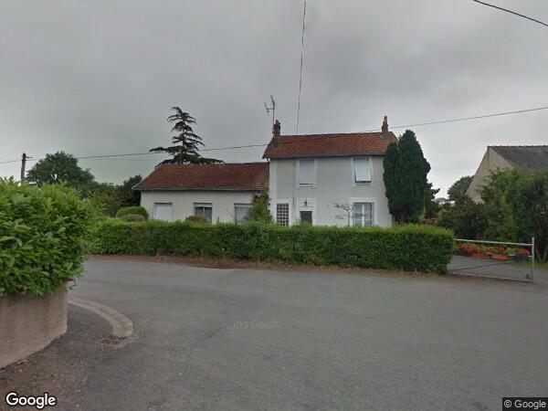 UNE MAISON D'HABITATION