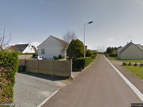 UNE MAISON D'HABITATION DE TYPE 5