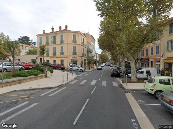 DEUX APPARTEMENTS RÉUNIS EN UN SEUL APPARTEMENT