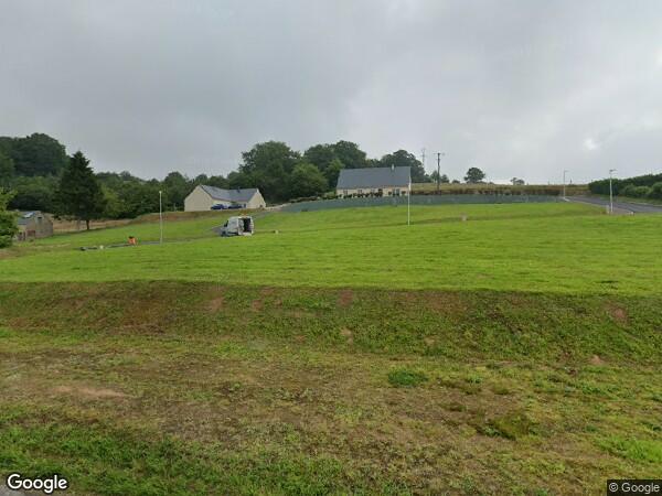 UNE MAISON D'HABITATION DE PLAIN-PIED