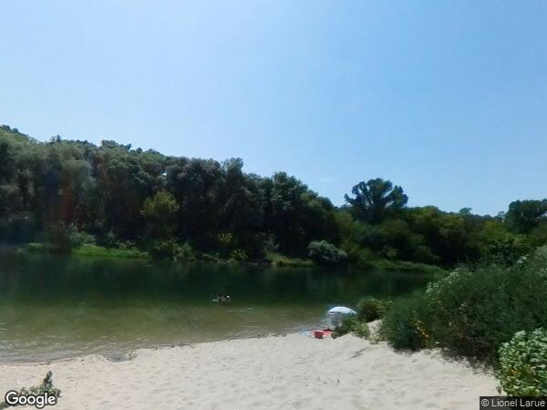 UNE MAISON D'HABITATION