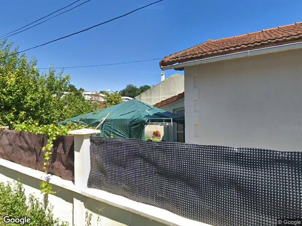 UN  PAVILLON