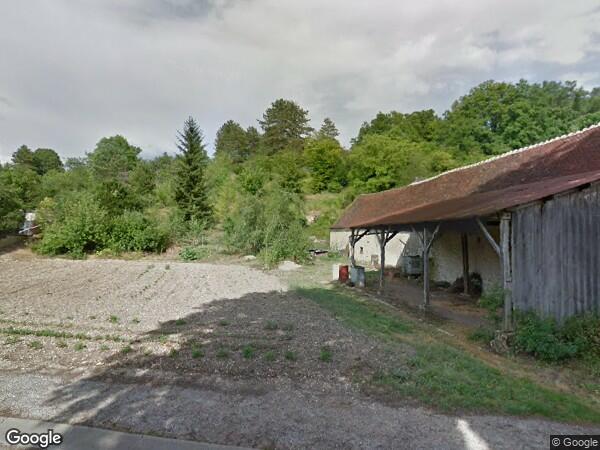 UNE  PARCELLE DE TERRE