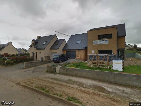 UNE MAISON D'HABITATION