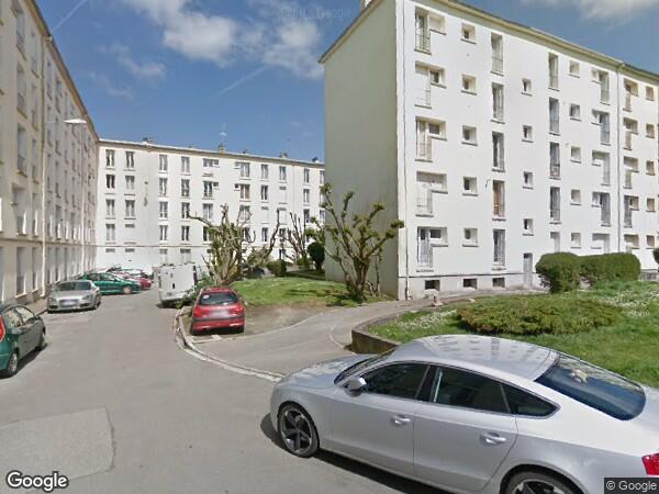 UN APPARTEMENT ET UNE CAVE
