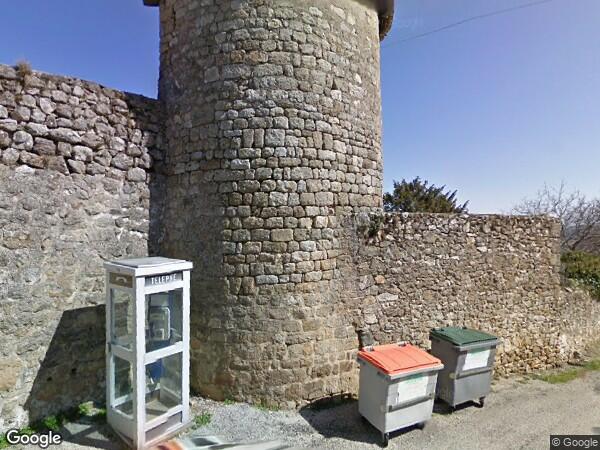 UNE  MAISON EN PIERRE AVEC TERRAINS