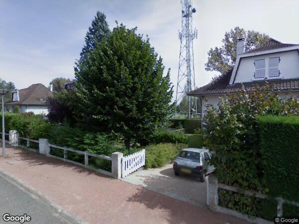 UNE  MAISON INDIVIDUELLE À USAGE D'HABITATION DE TYPE T4 AVEC UN TERRAIN ATTENANT