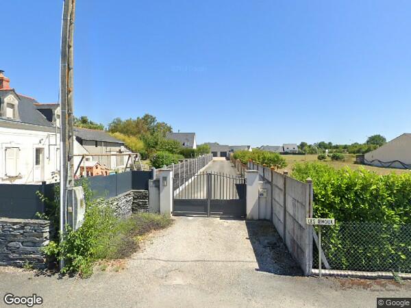 UNE MAISON D'HABITATION