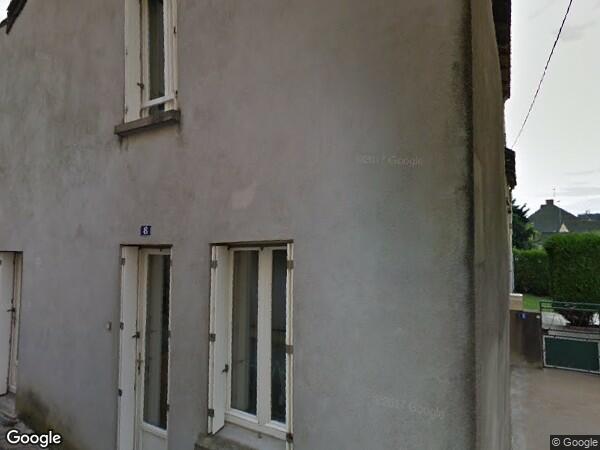 UNE MAISON D'HABITATION