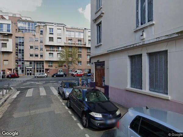 UNE PROPRIÉTÉ BÂTIE