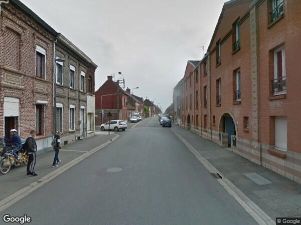 UNE MAISON D'HABITATION