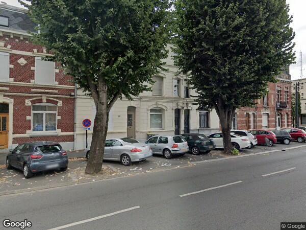 UNE MAISON D'HABITATION