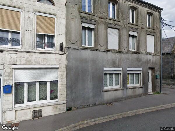 UNE MAISON D'HABITATION