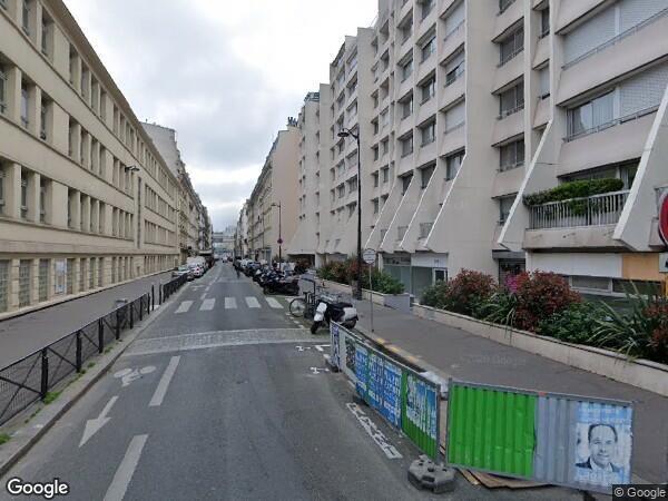 UN  APPARTEMENT EN DUPLEX ET UNE CAVE