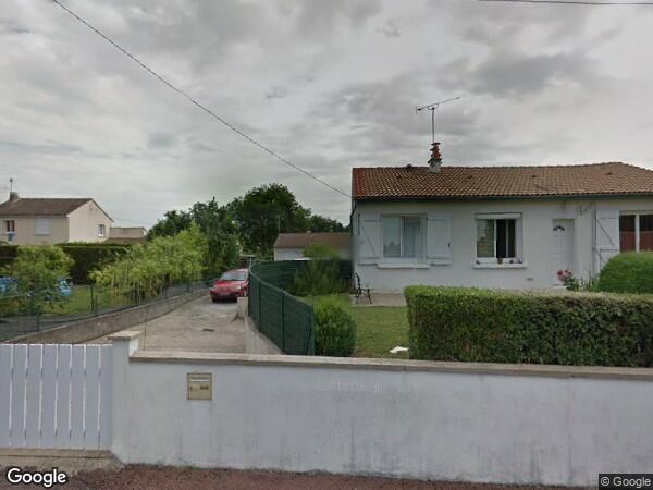 UNE MAISON D'HABITATION