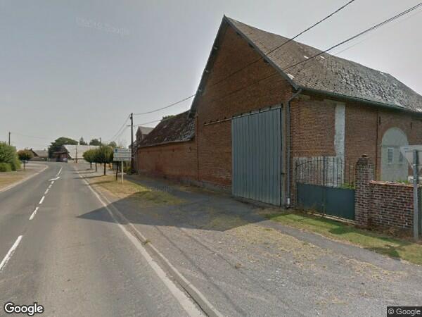 UNE MAISON D'HABITATION