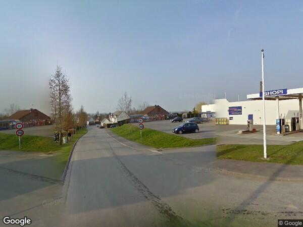 UN PAVILLON D'HABITATION