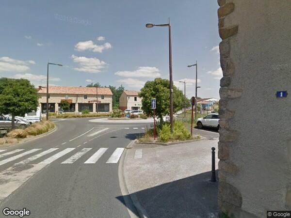 UNE MAISON D'HABITATION