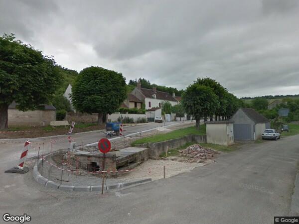 UNE MAISON D'HABITATION