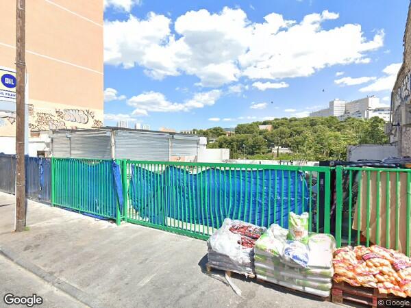 UN  APPARTEMENT DE TYPE 3