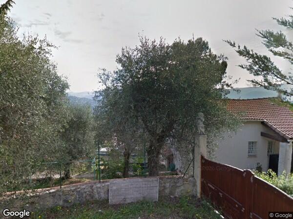 UNE  MAISON D’HABITATION