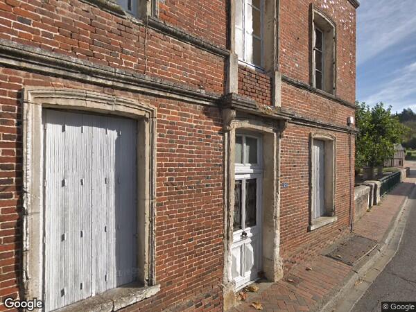 UNE PROPRIÉTÉ BÂTIE