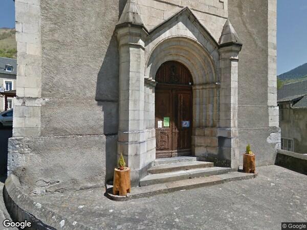 UNE  PARCELLE DE TERRE BOISÉE NON BÂTIE